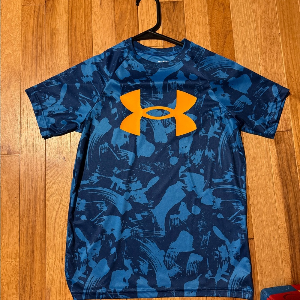 Under Armour Kids Camo Blue and Orange Tee